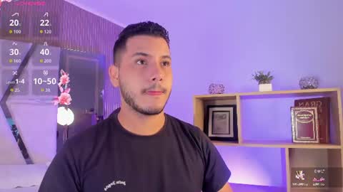 Snapshot of axel_grey_ chatting on 06-26-26, 12:31 axel_grey_ online show from 06-26-26, 12:31