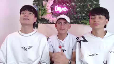 Snapshot of axel_milo_and_kairo chatting on 11-09-25, 10:08 axel_milo_and_kairo online show from 11-09-25, 10:08