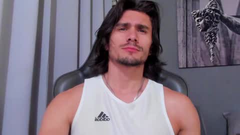 Axel online show from 01-24-25, 09:26