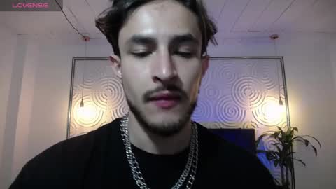 Snapshot of axel_porn_ chatting on 04-17-26, 01:58 Axel online show from 04-17-26, 01:58