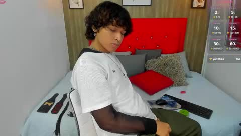 Alex online show from 02-11-25, 06:55