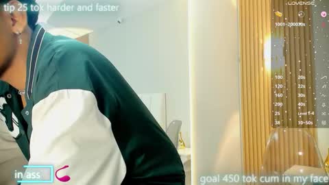 Alex online show from 09-10-25, 04:56