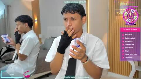 Snapshot of axel_ps chatting on 09-25-25, 02:15 Alex online show from 09-25-25, 02:15