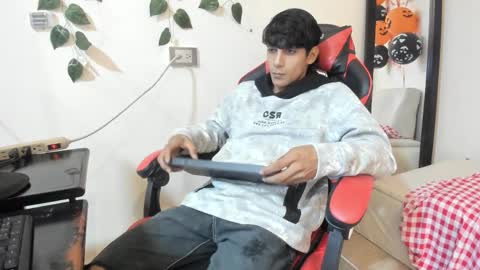 Snapshot of axel_rosse2 chatting on 11-03-25, 11:59 axel_rosse2 online show from 11-03-25, 11:59
