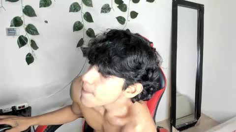 Snapshot of axel_rosse2 chatting on 11-25-25, 10:43 axel_rosse2 online show from 11-25-25, 10:43