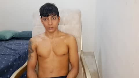 Snapshot of axel_rosse2 chatting on 01-14-26, 10:43 axel_rosse2 online show from 01-14-26, 10:43