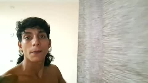 Snapshot of axel_rosse2 chatting on 07-14-26, 07:24 axel_rosse2 online show from 07-14-26, 07:24