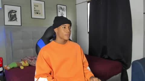 AXEL SILVA online show from 10-15-25, 12:27