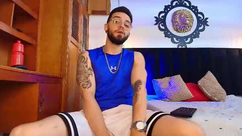     online show from 09-25-25, 08:34