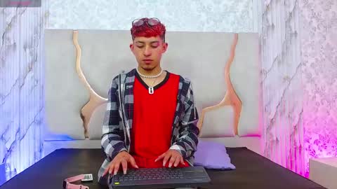 AXEL  online show from 02-03-26, 12:32