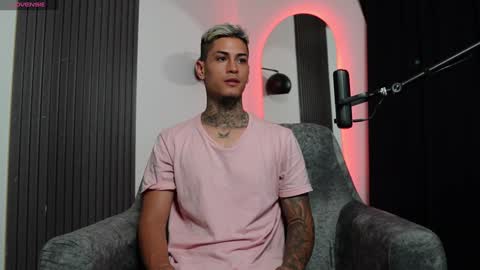 Agustin online show from 01-17-25, 11:18