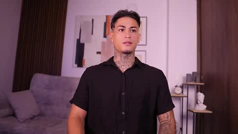 Agustin online show from 09-25-25, 06:33