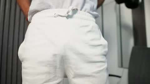 Agustin online show from 09-26-25, 08:02