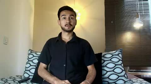 Axel Clark online show from 05-18-26, 08:03