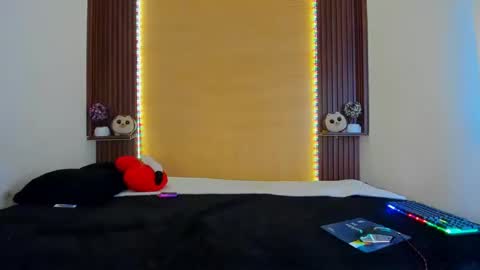 axelfox_ online show from 03-12-25, 03:07