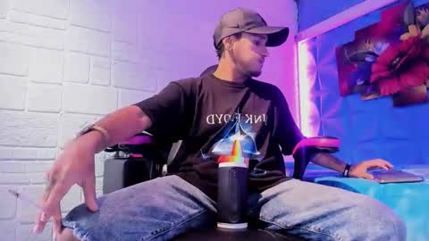 Axell Cross2 online show from 10-08-25, 02:25