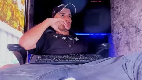 Axell Cross2 online show from 03-12-26, 02:01