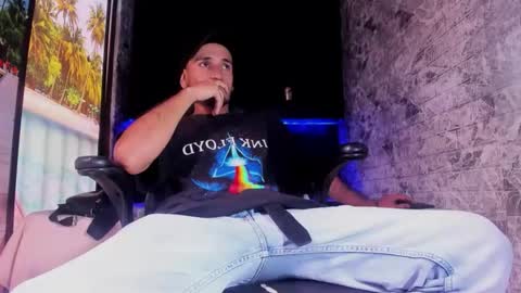 Axell Cross2 online show from 03-24-26, 12:32