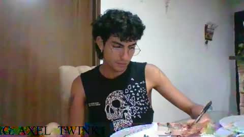 Axel  online show from 09-30-25, 02:16