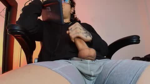 Snapshot of axellkush chatting on 03-17-26, 09:56 AxellKush online show from 03-17-26, 09:56