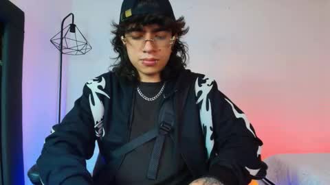 Snapshot of axellkush chatting on 03-22-26, 02:26 AxellKush online show from 03-22-26, 02:26