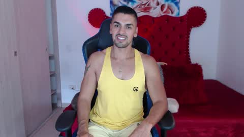 Snapshot of axelwinters_ chatting on 02-05-26, 04:00 Axel online show from 02-05-26, 04:00