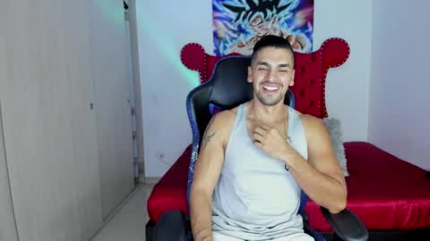 Snapshot of axelwinters_ chatting on 04-14-26, 10:16 Axel online show from 04-14-26, 10:16