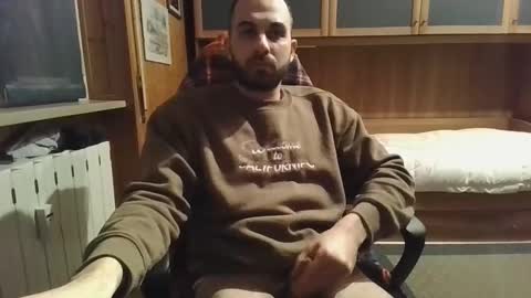 Axel online show from 12-28-24, 07:43