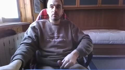 Axel online show from 12-29-24, 01:28