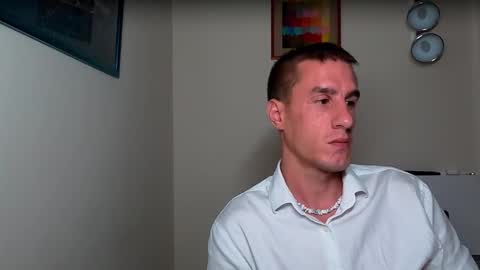 Axl online show from 10-05-25, 05:00