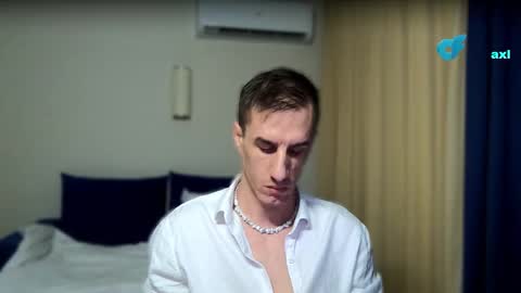 Axl online show from 02-22-26, 01:40