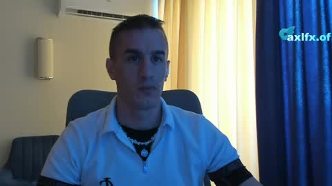 Axl online show from 05-10-26, 07:35