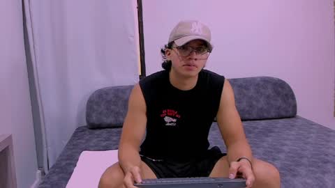 Axxel online show from 04-06-26, 07:26