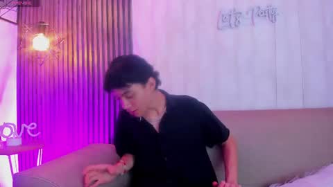 A X X X EL online show from 07-17-26, 04:34
