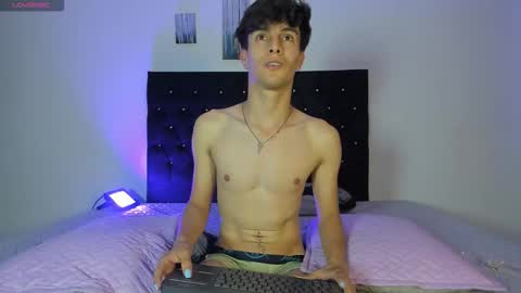 Axxxel  online show from 02-27-26, 04:23