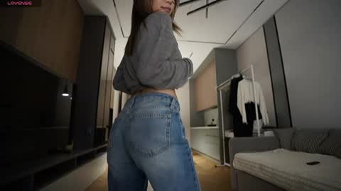 Aya online show from 05-17-26, 02:24