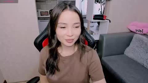 Snapshot of aya_moon chatting on 10-08-25, 05:27 Aya Moon online show from 10-08-25, 05:27