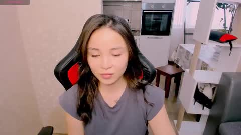 Snapshot of aya_moon chatting on 10-16-25, 05:19 Aya Moon online show from 10-16-25, 05:19