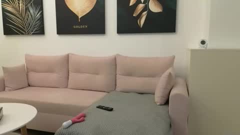 Ayabellle online show from 09-13-25, 07:57