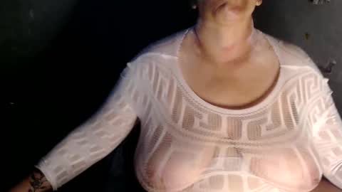 ayantipondz69 online show from 10-25-25, 01:24