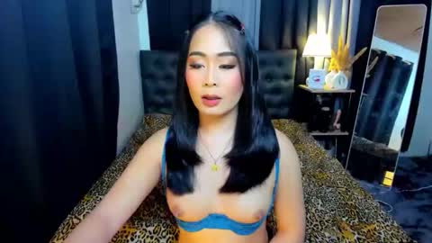 Ayesha online show from 09-22-25, 09:06