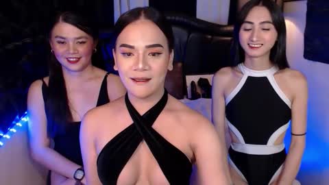 ayeshalove online show from 09-13-25, 02:22
