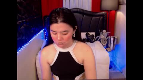 Snapshot of ayeshalove chatting on 10-27-25, 09:35 ayeshalove online show from 10-27-25, 09:35