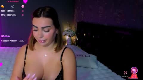  Ayla Demir  online show from 12-22-25, 10:56