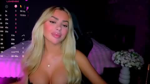  Ayla Demir  online show from 06-13-26, 08:07