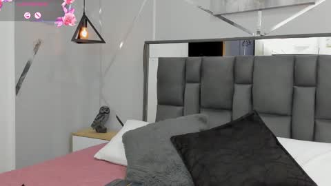Ayla online show from 01-26-25, 01:41