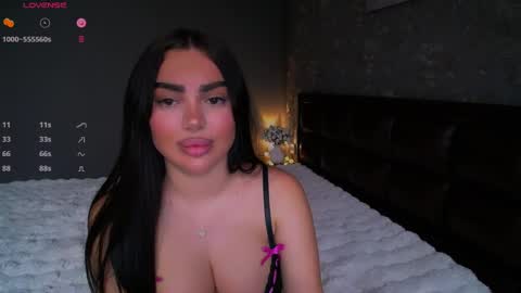 Snapshot of aylademir chatting on 01-08-25, 05:59 Ayla online show from 01-08-25, 05:59