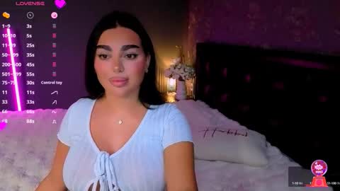 Snapshot of aylademir chatting on 10-19-25, 07:03 Ayla online show from 10-19-25, 07:03