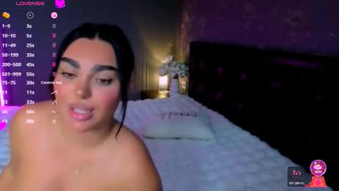 Snapshot of aylademir chatting on 10-29-25, 09:38 Ayla online show from 10-29-25, 09:38