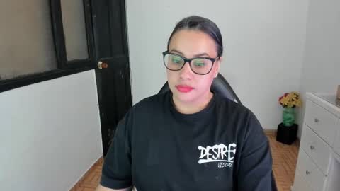 SandyMODELINDEPENDIENT online show from 10-17-25, 01:46